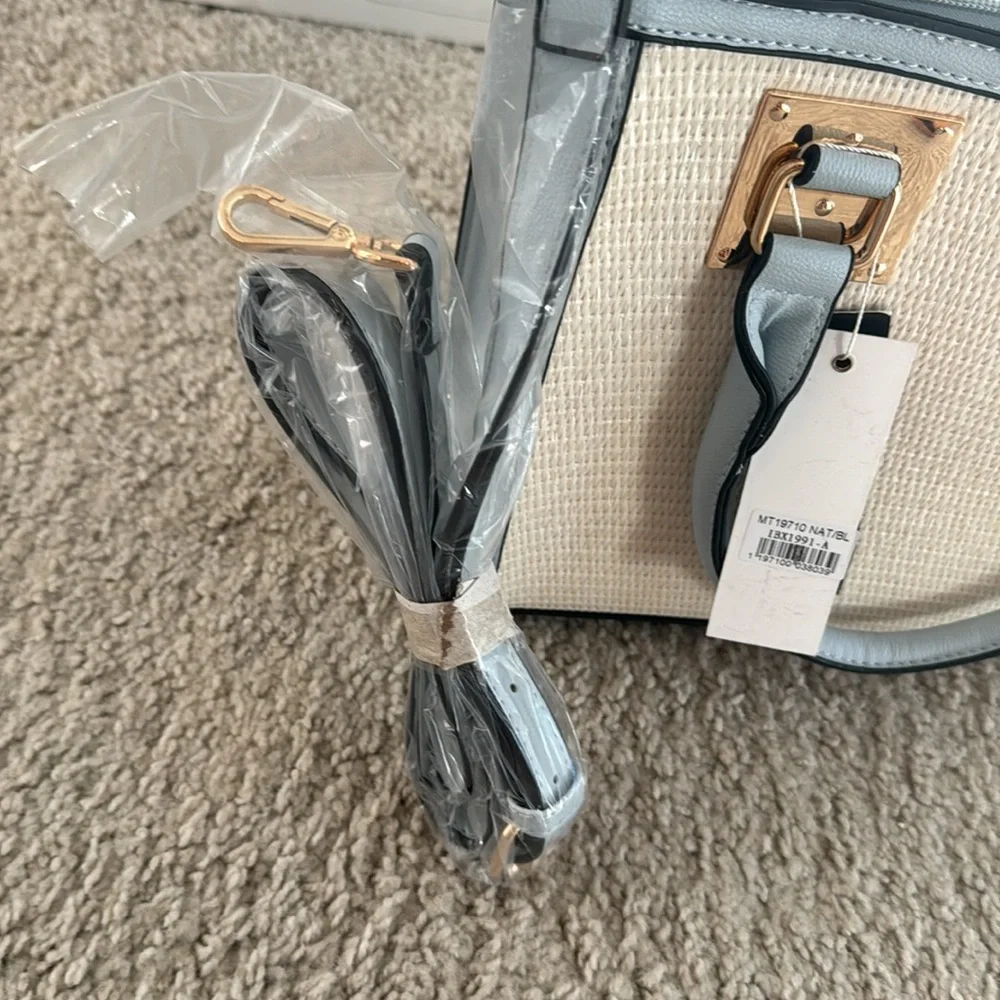 Light Blue Purse - Picture 7 of 8